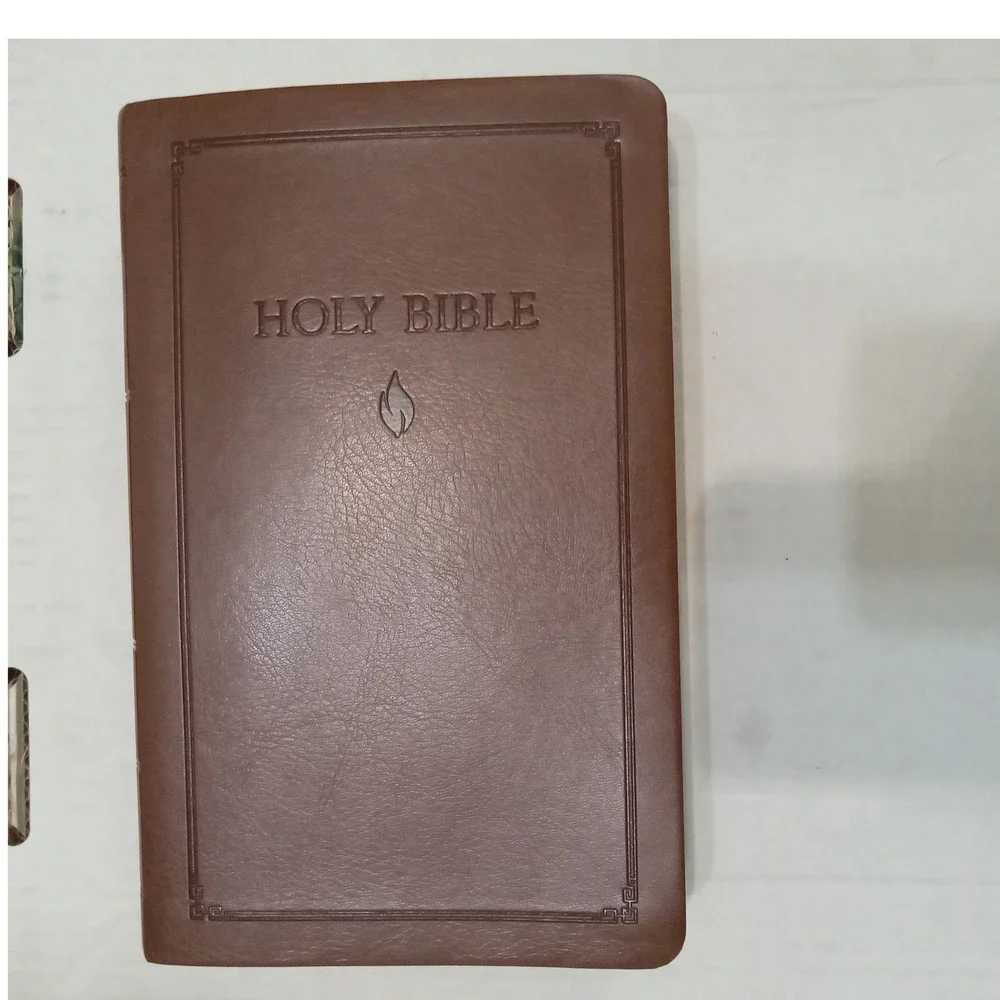 NKJV Bible Apologetics Press 2023 Brown Duotone Faux Leather Index Gold TrimColr